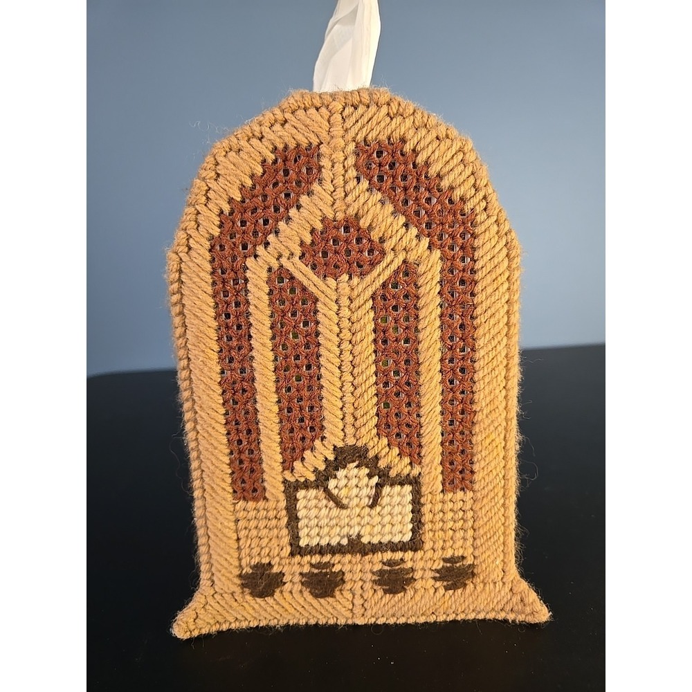 Retro Radio Shape Tissue Cover Box Practical and Cute Handmade - Picture 2 of 10